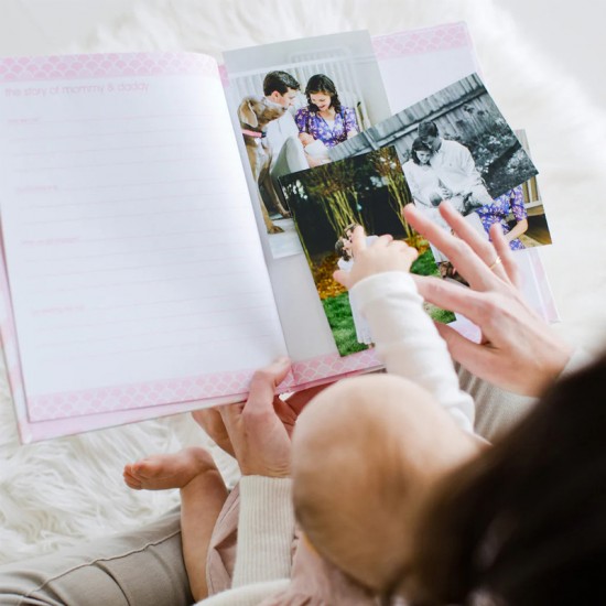Pearhead® Spomenar za bebu s okvirom za fotografiju i otisak - Roza - UZORAK