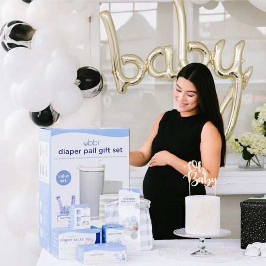 Ubbi® Poklon set za prematanje bebe s kantom za pelene - Grey - OŠTEĆENA EMBALAŽA